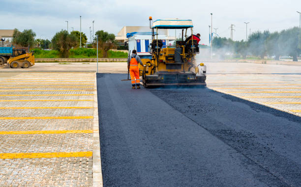 Best Driveway Pavers Contractor  in Shepherd, MI